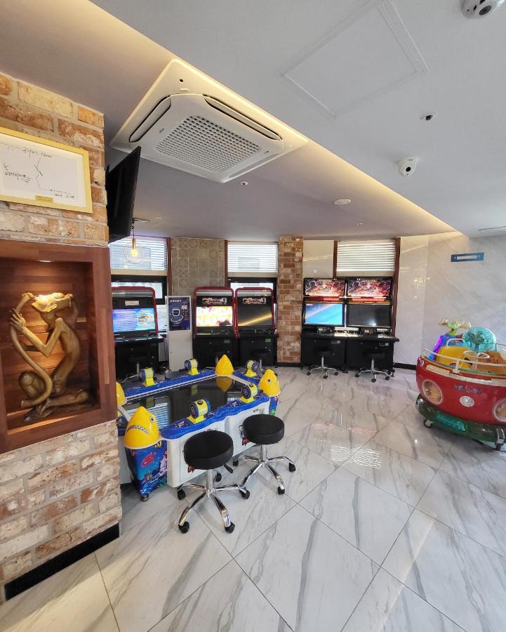 Hotel Gongjicheon Chuncheon Bagian luar foto