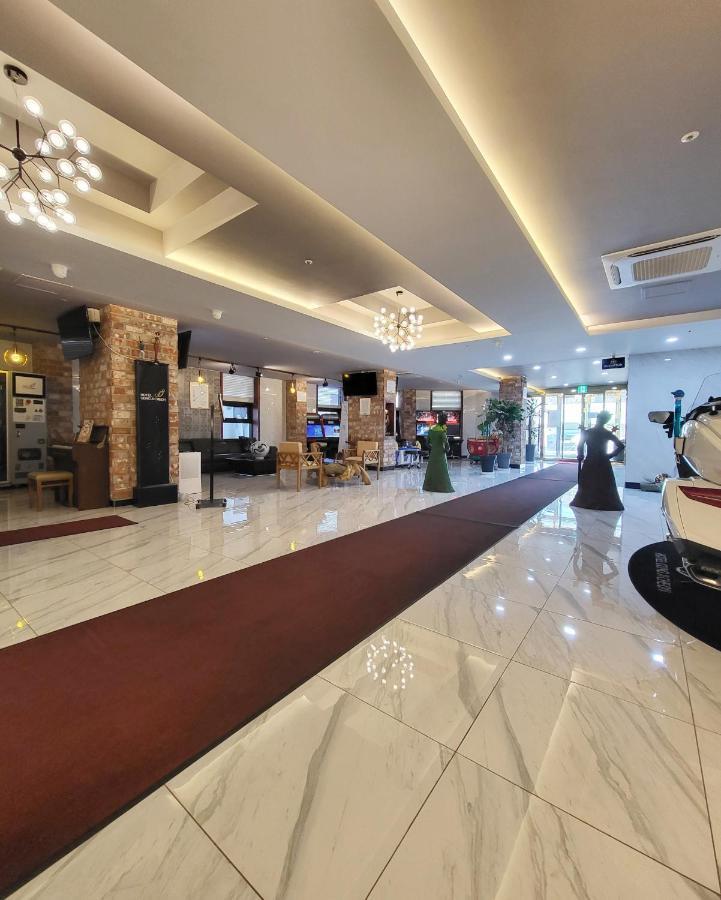 Hotel Gongjicheon Chuncheon Bagian luar foto