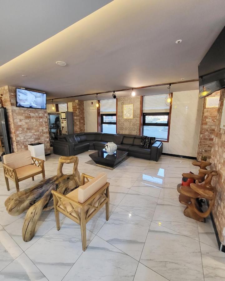 Hotel Gongjicheon Chuncheon Bagian luar foto