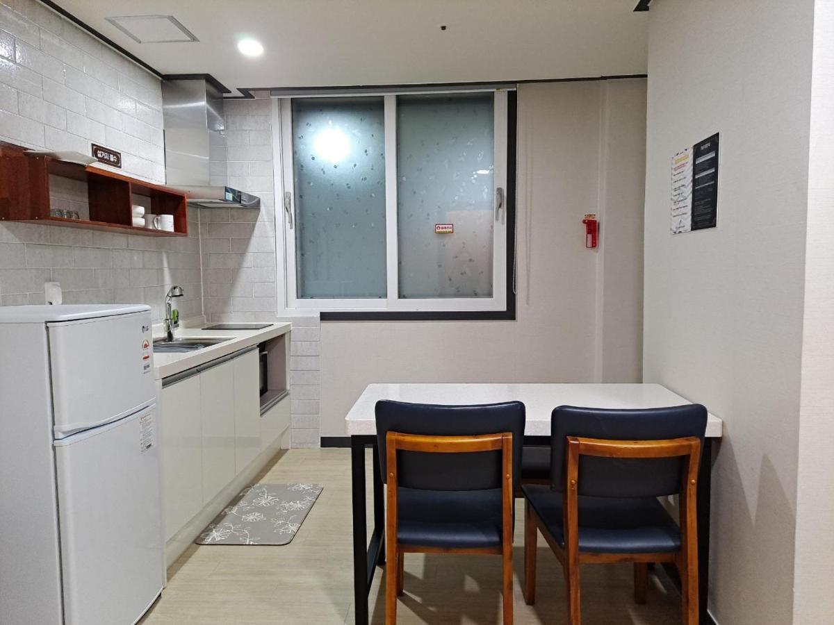 Hotel Gongjicheon Chuncheon Bagian luar foto